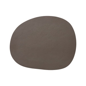 RAW - Podkładka pod talerz Buffalo Clay, 95% skóra z recyklingu, 41x33,5 cm Aida Denmark